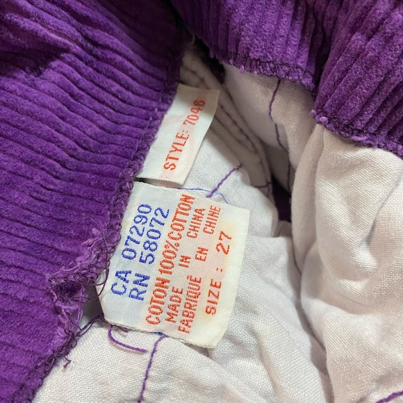 VINTAGE Purple corduroy Road Runner pants - Picture 2 of 5